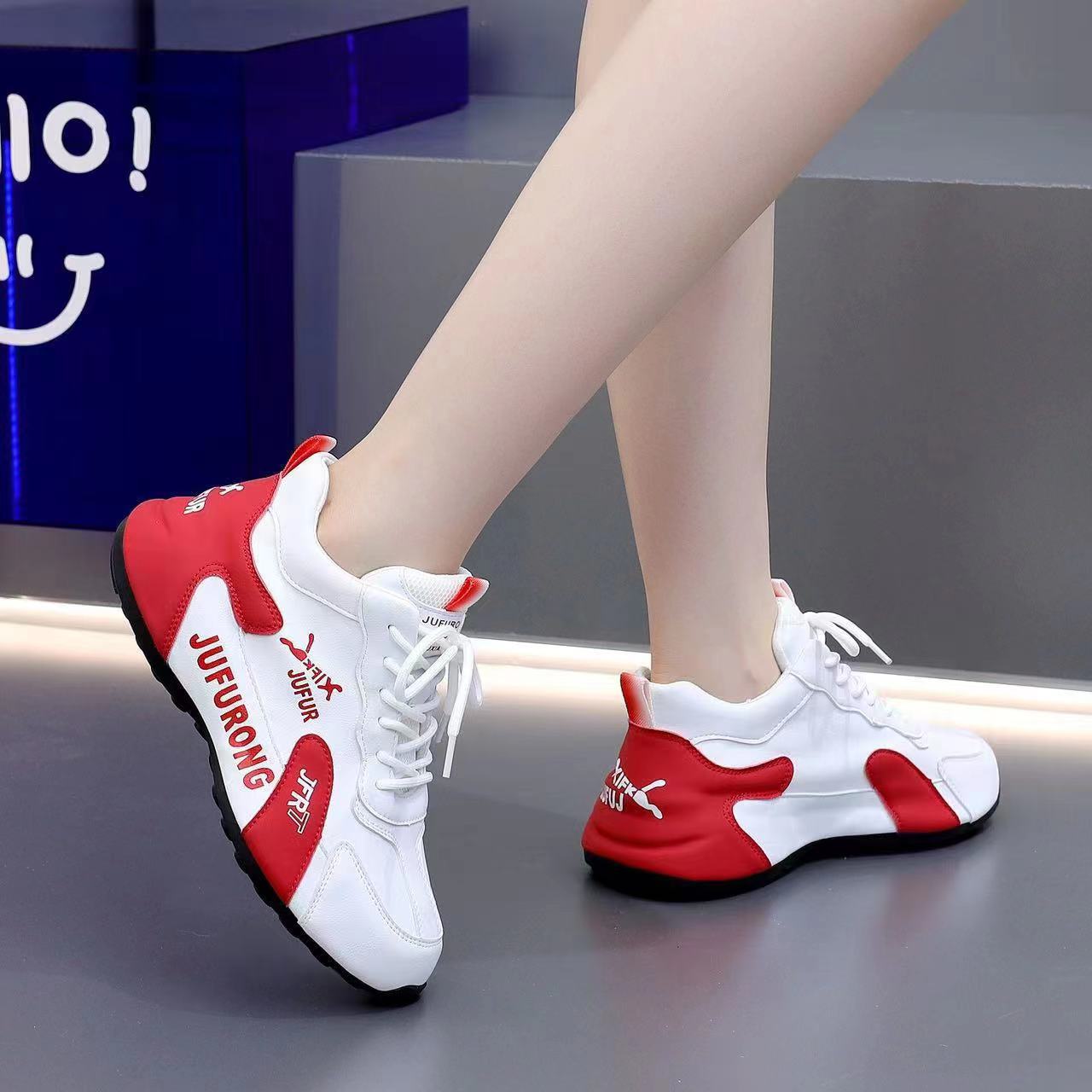 Couple's Casual PU Low-Top Sneakers