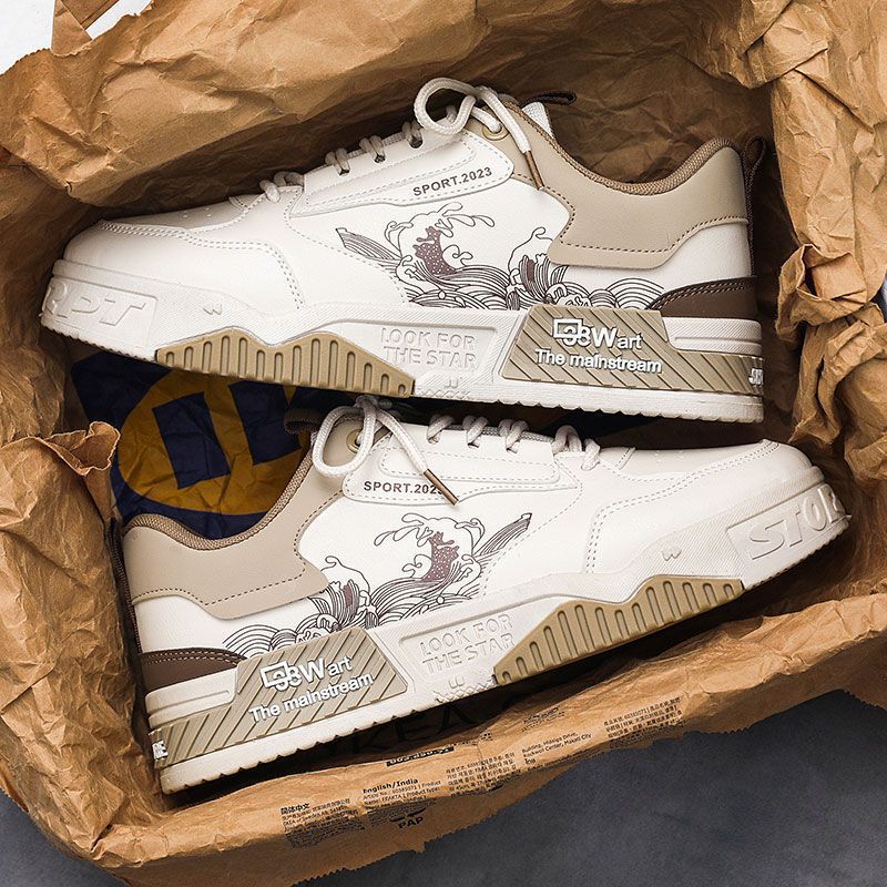 Multifunctional White Sneakers With A Hidden Heel For Effortless Height Enhancement